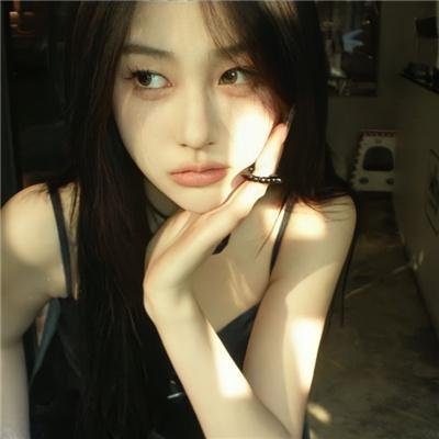 嘲笑的淑女